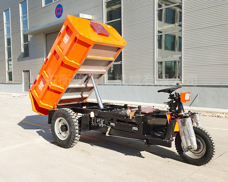 電動礦用三輪車