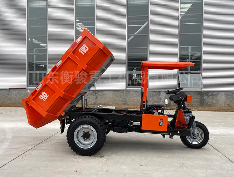 電動礦用三輪車