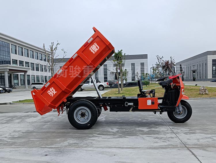 3噸自卸電動三輪車