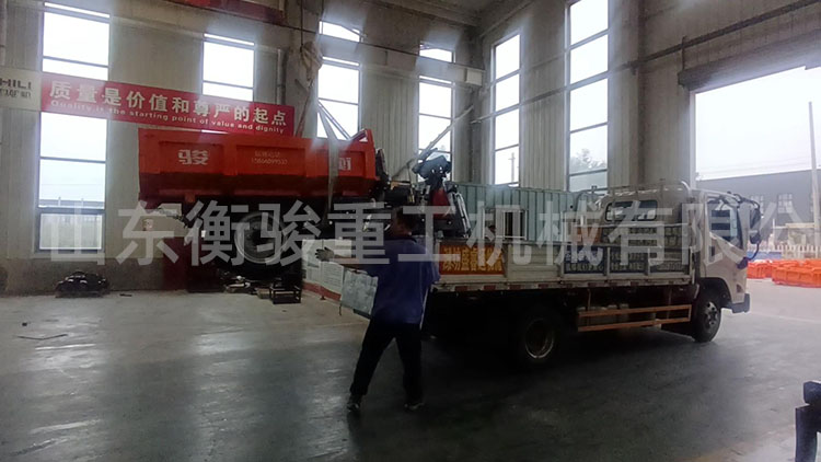 2噸礦用柴油三輪車發貨