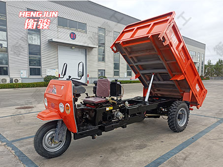 3噸擋風板款、貨箱三開三輪車